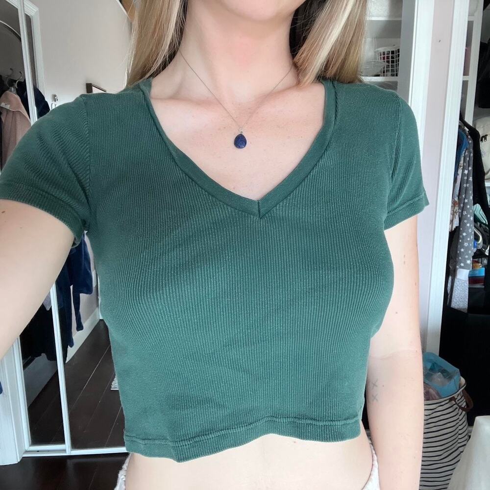 John Galt Green Ribbed V-Neck Crop Top Short Sleeve Brandy Melville- XS/S